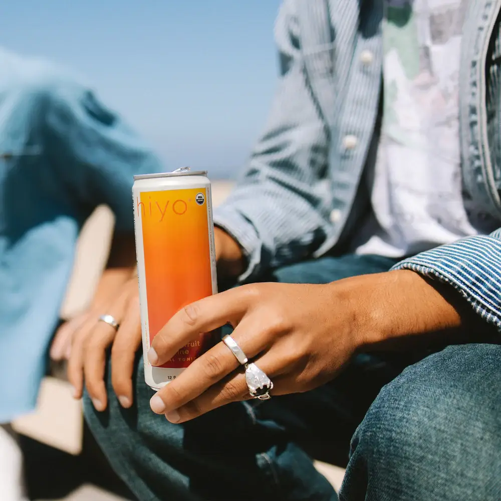 Hiyo N/A Passion Fruit Tangerine 12oz Cans (4pk)