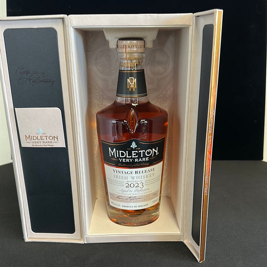 Midleton Very Rare Irish Whiskey 700mL